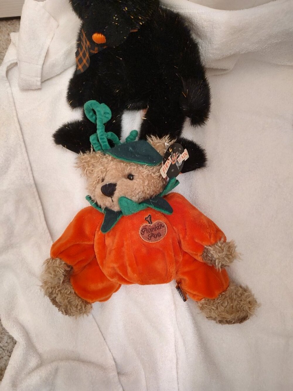HALLOWEEN PLUSH  PUNKIN POO and BEAR